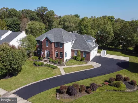 159 Applegate Dr, Hamilton, NJ 08690 photo 2