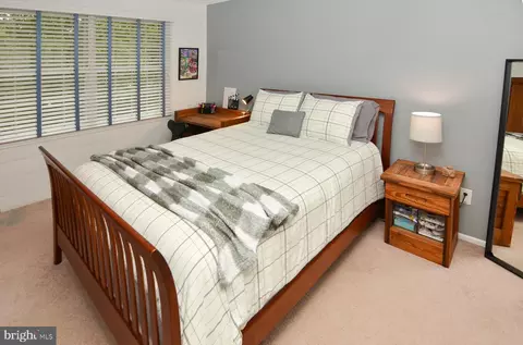 159 Applegate Dr, Hamilton, NJ 08690 photo 38