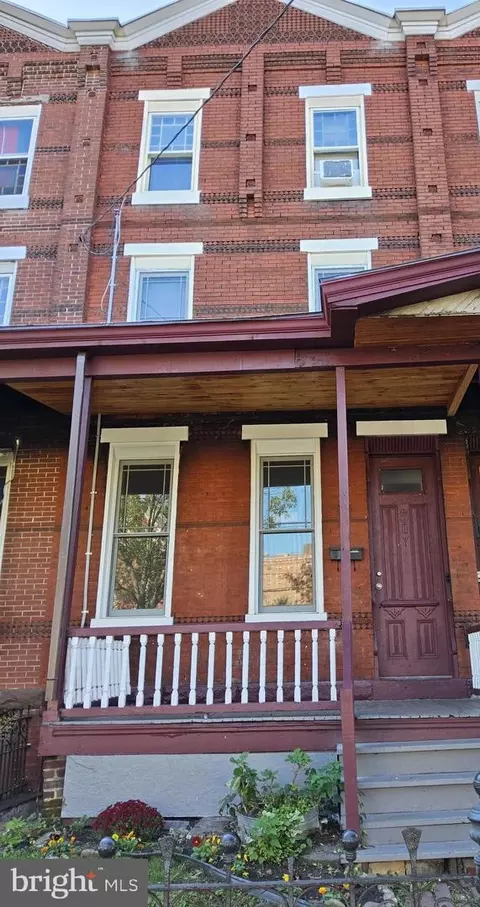 353 Hamilton Ave, Trenton, NJ 08609