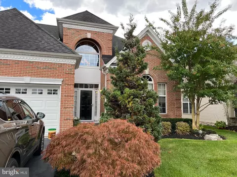 50 Monte Carlo Dr, Hamilton, NJ 08691