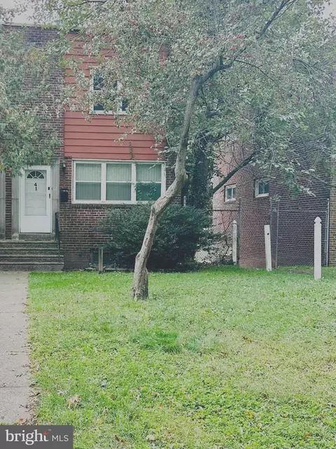 41 Bruce Park Dr, Trenton, NJ 08618