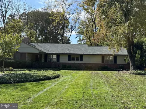 32 Gulick Rd, Princeton, NJ 08540