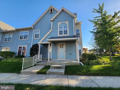 166 Andover Pl, Robbinsville, NJ 08691