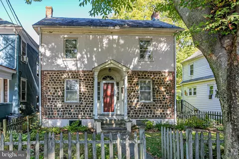 107 Birch Ave, Princeton, NJ 08542
