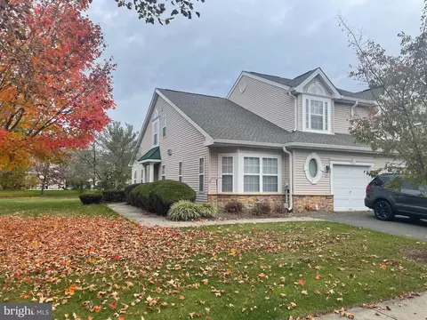 87 Kingston Blvd, Hamilton, NJ 08690