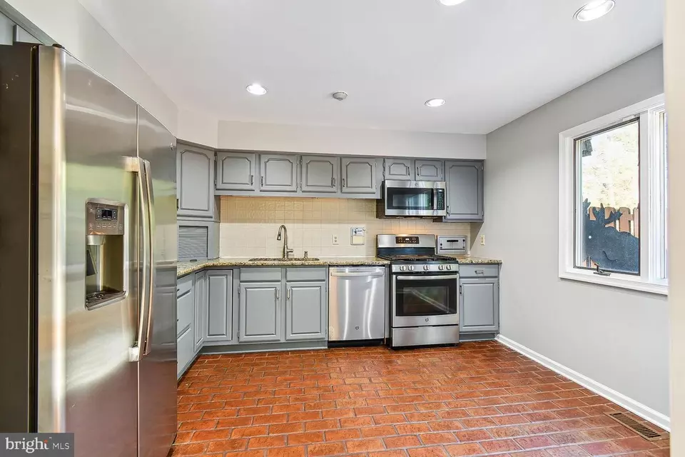  9 Astor Ct, Princeton, NJ 08540 photo 4