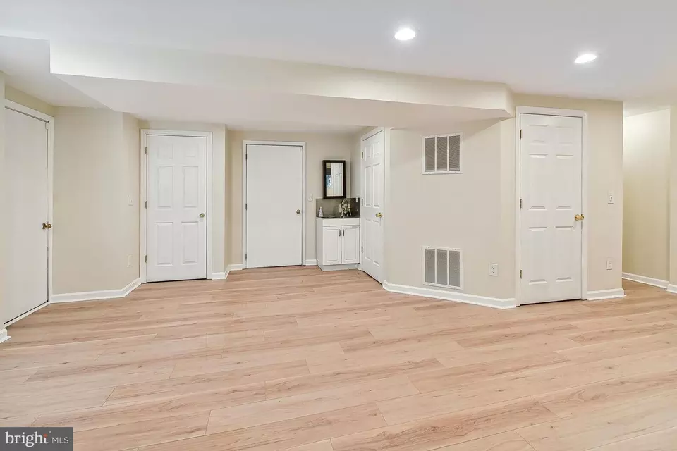  9 Astor Ct, Princeton, NJ 08540 photo 9