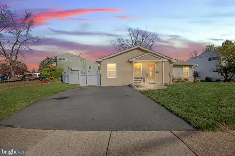 40 Steven Ave, Hamilton, NJ 08619