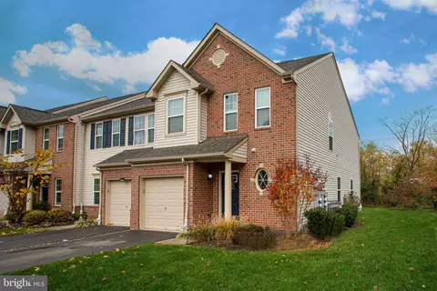 41 Ventana Ct, Hamilton, NJ 08619