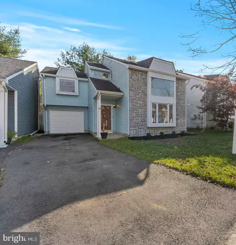 88 Winchester Dr, East Windsor, NJ 08520