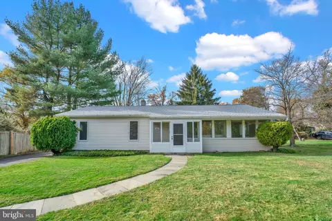 66 E Dempsey Ave, Princeton, NJ 08540