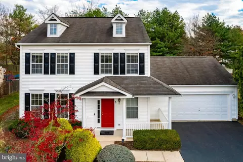 3 Keswick Rd, East Windsor, NJ 08520
