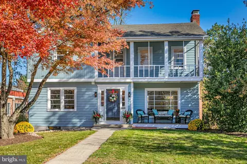 7 Eglantine Ave, Pennington, NJ 08534