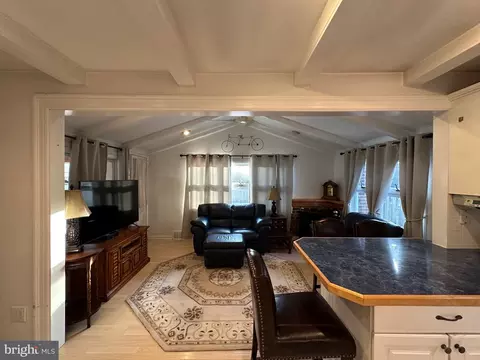 27 Middleton Dr, Hamilton, NJ 08620 photo 7