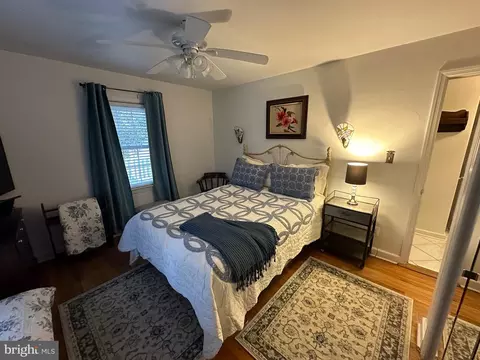 27 Middleton Dr, Hamilton, NJ 08620 photo 9