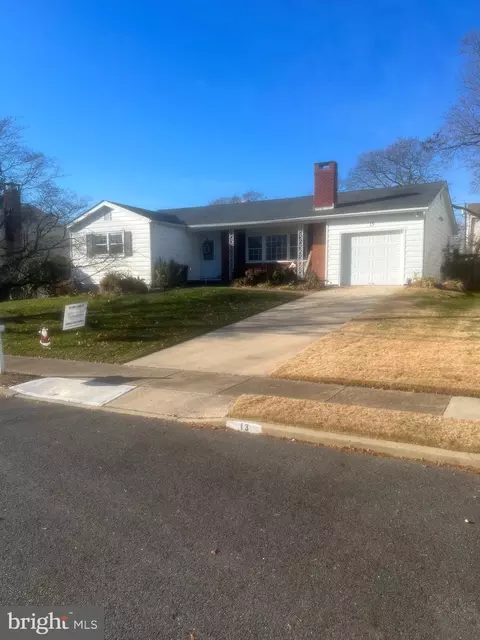 13 Sedgwick Rd, Hamilton, NJ 08690
