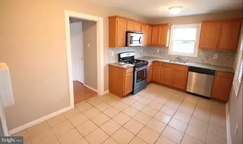 166 Samdin Blvd, Hamilton, NJ 08610