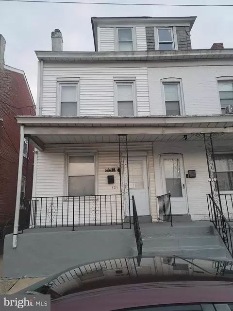 121 Miller St, Trenton, NJ 08638