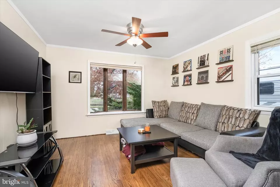  310 Wynnewood Rd, Ewing, NJ 08628 photo 15