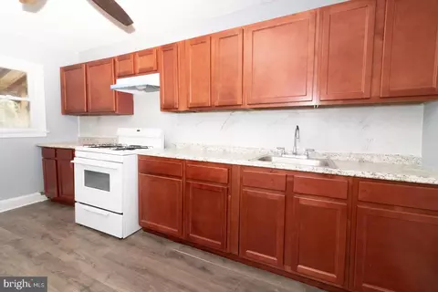 509 Martin Luther King Jr Blvd, Trenton, NJ 08618