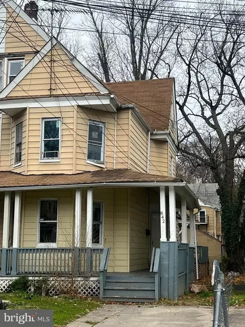 842 Carteret Ave, Trenton, NJ 08618