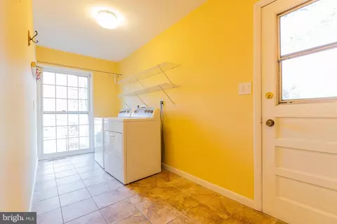 10 Edwards Pl, Ewing, NJ 08628 photo 16