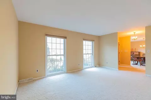 10 Edwards Pl, Ewing, NJ 08628 photo 12