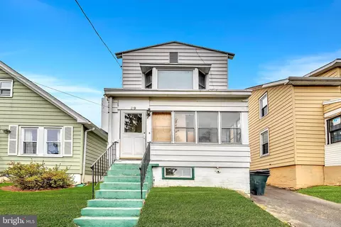 29 Hazelhurst Ave, Ewing, NJ 08638