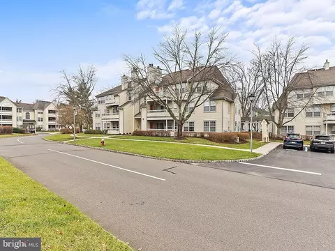 106 Heritage Blvd #2, Princeton, NJ 08540