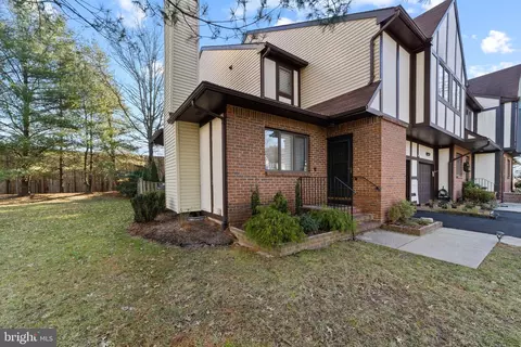 1 Beckett Ct, Ewing, NJ 08628