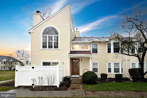 31 Powell Ct #31, Hightstown, NJ 08520