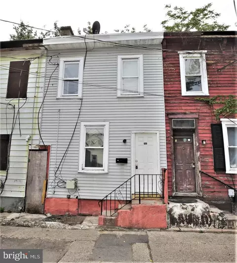 233 Hills Pl, Trenton, NJ 08611