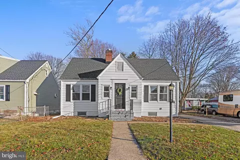 1756 W Mcgalliard Ave, Hamilton, NJ 08610