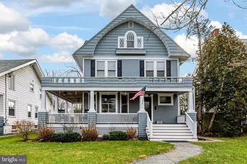 101 W Broad St, Hopewell, NJ 08525