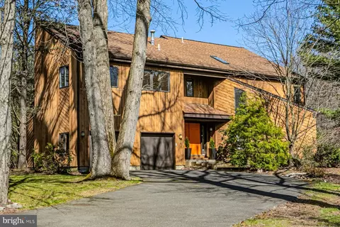 1 Brendan Pl, Princeton Junction, NJ 08550
