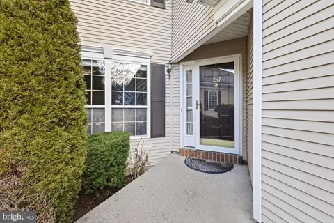 247 Colt St, Pennington, NJ 08534 photo 3