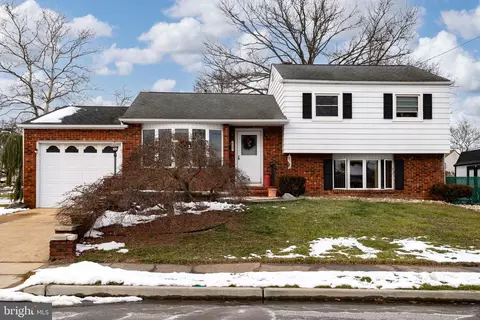 6 Marcia Dr, Hamilton, NJ 08610