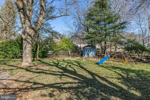 Exterior - 552 Maple Ave, Ewing, NJ 08618 photo 9 of 9