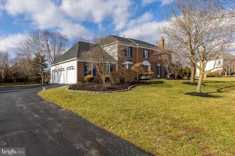 8 Aldrich, Princeton Junction, NJ 08550