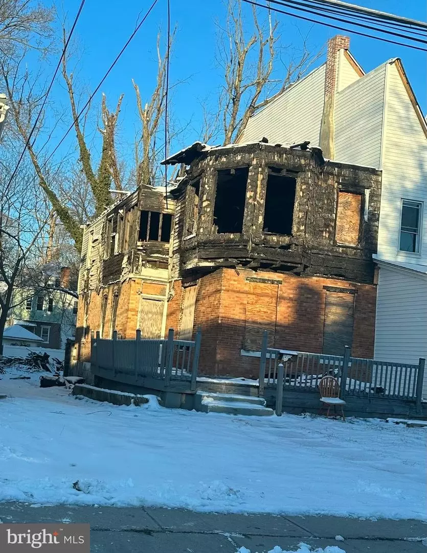 836 Carteret Ave, Trenton, NJ 08618 2 Photos Movoto