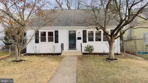 260 Samdin Blvd, Hamilton, NJ 08610