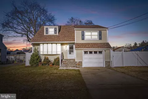 80 Barbara Dr, Hamilton, NJ 08619
