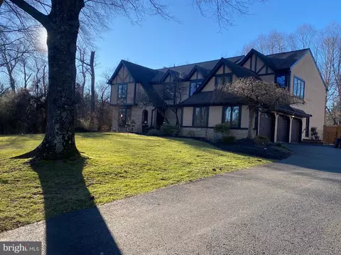7 Registry, Lawrence Township, NJ 08648