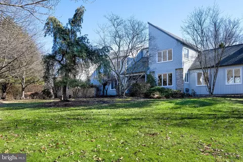 23 Independence Way, Titusville, NJ 08560