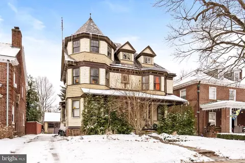 921 Berkeley Ave, Trenton, NJ 08618