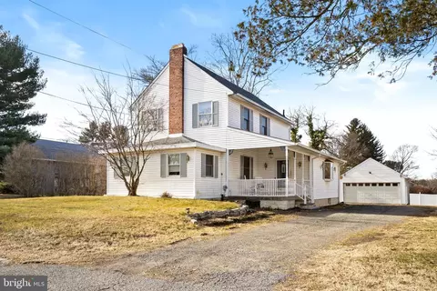 408 Edinburg Rd, Hamilton, NJ 08619