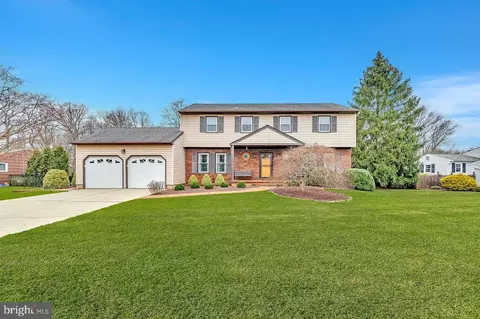 35 Galston Dr, West Windsor, NJ 08550