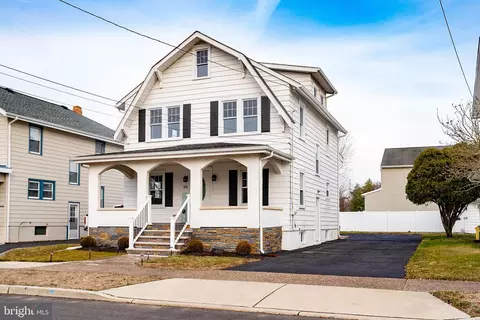 214 Chewalla Blvd, Hamilton, NJ 08619