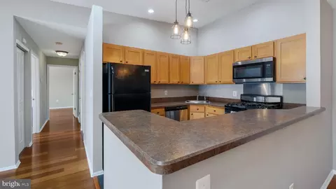 56 Cheverny, Hamilton, NJ 08619 photo 3