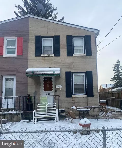 641 Centre St, Trenton, NJ 08611